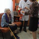 Жительнице Абаканского пансионата ветеранов Федосье Яковлевне Чуриной исполнилось 90 лет