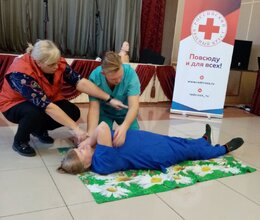 Российский Красный Крест провел обучение жителей и сотрудников ГАУ РХ «Абаканский пансионат ветеранов» навыкам оказания первой помощи