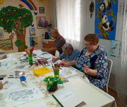 Занятия творчеством по любимым сказкам из детства