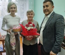 С юбилеем поздравляем!