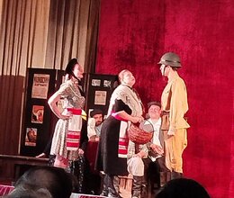 Военный спектакль 