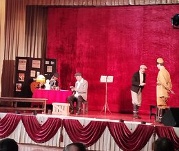 Военный спектакль 