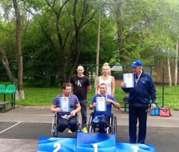 Игра в БОЧЧЕ на природе