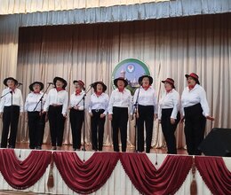 С Днем пожилого человека