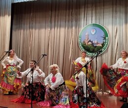 Гости из благотворительного фонда «Кристалл» посетили наше учреждение с программой «Дары осени»