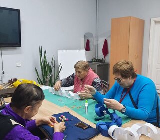 Психологическая поддержка для пожилых людей: Важность ежедневной работы психологов в геронтологии