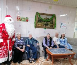 Подарки от Деда Мороза и Снегурочки!