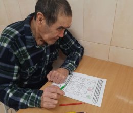 Когнитивные задания — это ежедневная работа с людьми пожилого возраста