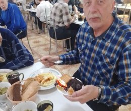 От милых женщин примите поздравление мужчины!