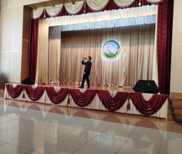 С праздником весны!