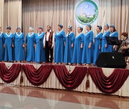 С песней веселее!