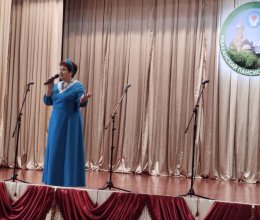 С песней веселее!