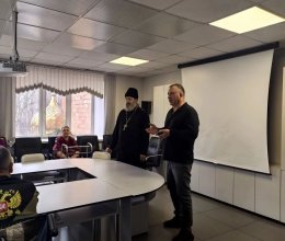 «Духовные беседы» с представителем духовенства отцом Георгием с проживающими пансионата 