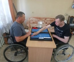 Приятное времяпровождение за игрой-отличный досуг для пожилых людей