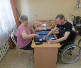 Приятное времяпровождение за игрой-отличный досуг для пожилых людей