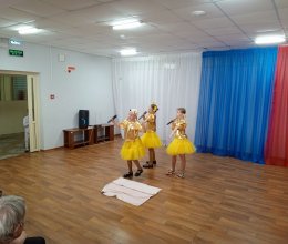 Летние дни проводим весело с творческими детьми!