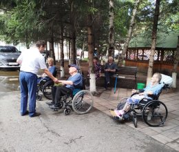 Музыка — сердце радости для пожилых людей!