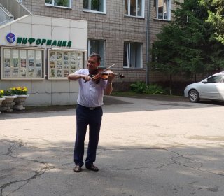 Музыка — сердце радости для пожилых людей!