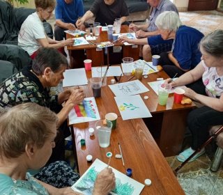 Творческое занятие «Рисуем настроение». 