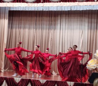 Праздничная программа 