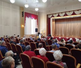 Осенний праздник для жителей: День пожилого человека от творческого коллектива