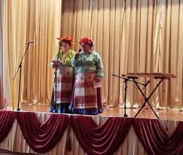 Концерт района Центральный: ансамбль «Поющие сердца» подарил жителям музыки и тепла