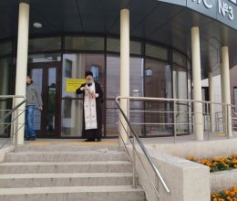 Освящение 3-го корпуса Абаканского пансионата ветеранов настоятелем Владимирского храма, отцом Георгием