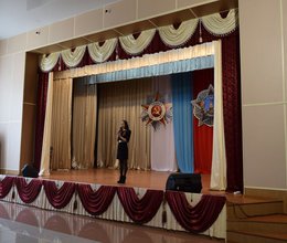 Не гаснет в сердце та весна